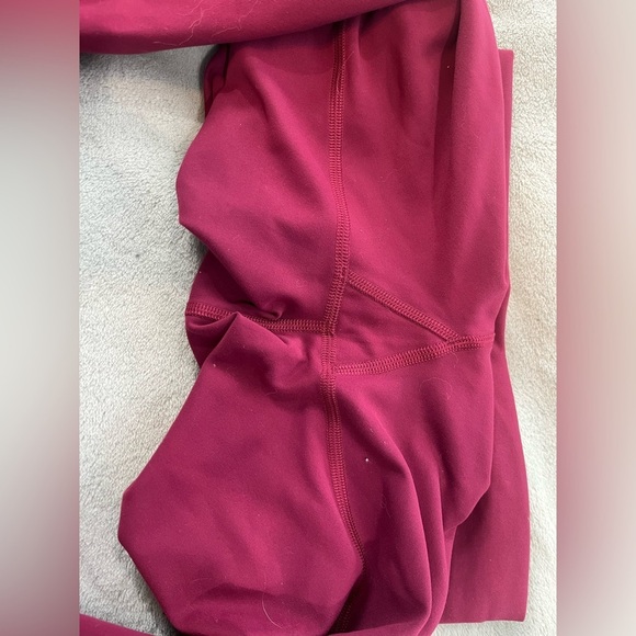 Lululemon Wunder Train High Rise - Picture 2 of 3